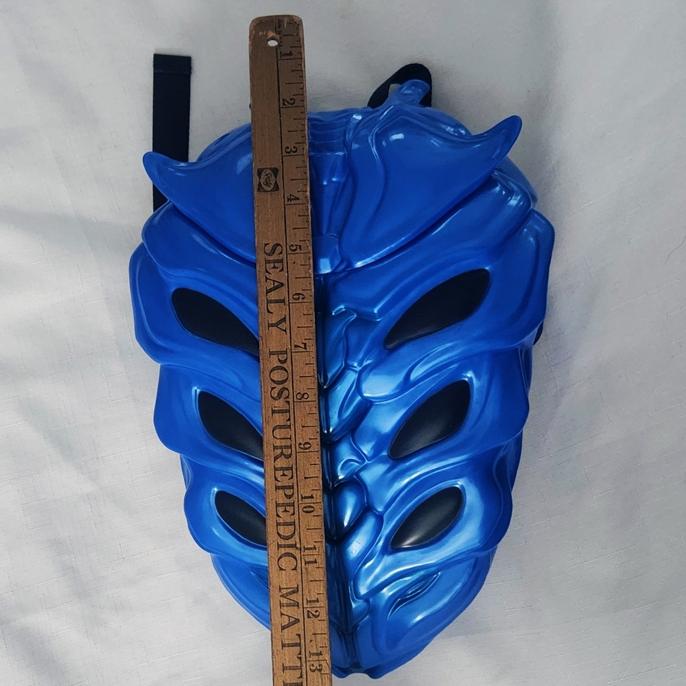 AMC DC Blue Beetle Popcorn Bucket Backpack Vessel Rare Exclusive Limited Edition - Picture 10 of 12